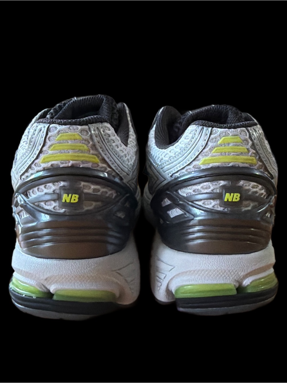 New Balance U1906R Gray Runners with Neon Yellow Unisex M/10.5 W/12 - Picture 7 of 13